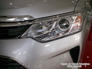 Khuyến Mãi Toyota Camry 2.5Q 2017 Màu Bạc,...