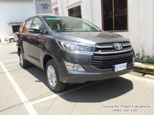 Khuyến Mãi Mua xe Toyota Innova E 2017 Số Sàn...