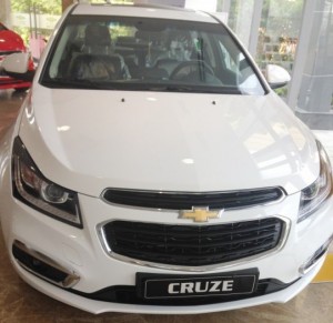 Chevrolet Cruze LTZ 2017. Trả trước 180...